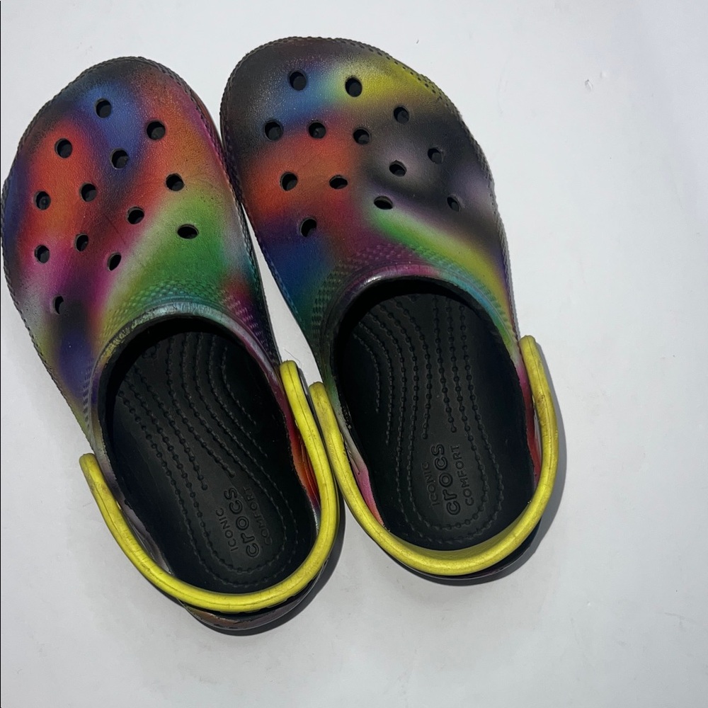 CROCS Multicolor Youth size 10
